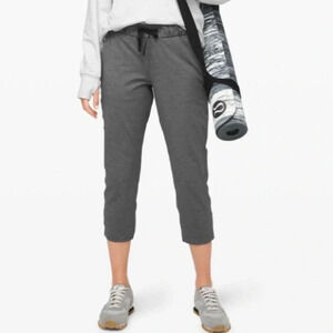 Lululemon On The Fly Crop